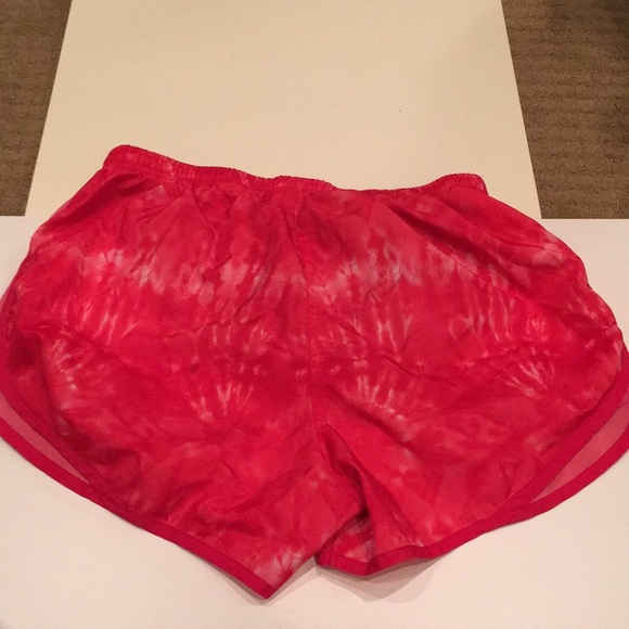 Nike Dri-fit red tie dyed workout shorts - Picture 3 of 3